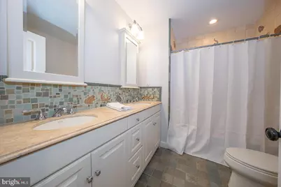 2048 Buttonwood Road, Berwyn, PA 19312 - Photo 54