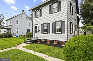411 Franklin St, Oxford, PA 19363 - Photo 2