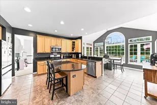 40 Caversham Dr, West Grove, PA 19390 - Photo 12