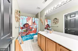 40 Caversham Dr, West Grove, PA 19390 - Photo 26