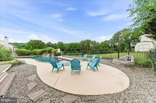 40 Caversham Dr, West Grove, PA 19390 - Photo 38