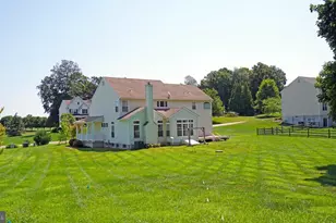 412 Buttonwood Ln, Oxford, PA 19363 - Photo 4