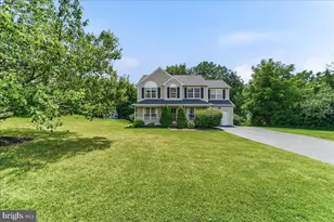 118 Beacon St, Coatesville, PA 19320 - Photo 2