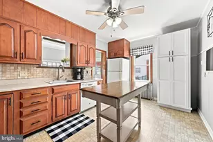 302 William St, Downingtown, PA 19335 - Photo 12
