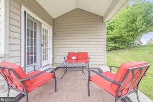 1100 Hulnick Rd, Coatesville, PA 19320 - Photo 6