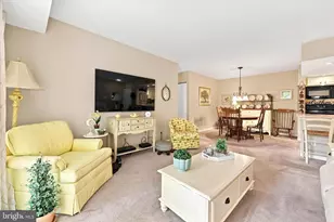 255 Old Forge Crossing, Devon, PA 19333 - Photo 4