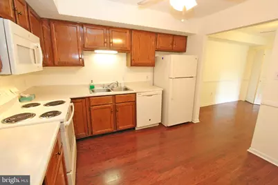 185 Valley Stream Circle, Chesterbrook, PA 19087 - Photo 8