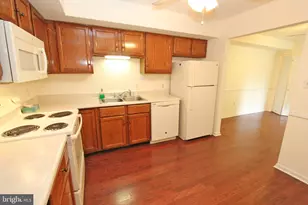 185 Valley Stream Cir, Chesterbrook, PA 19087 - Photo 8