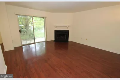 185 Valley Stream Circle, Chesterbrook, PA 19087 - Photo 4