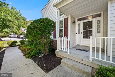 105 Longwood Court, Malvern, PA 19355 - Photo 2