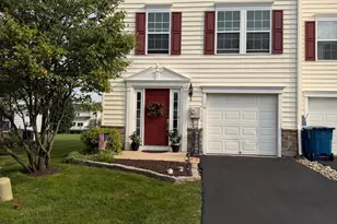16 Tuxford Ln, Coatesville, PA 19320 - Photo 2