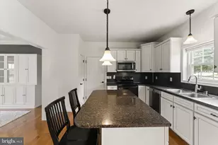 302 Redbud Dr, Oxford, PA 19363 - Photo 6