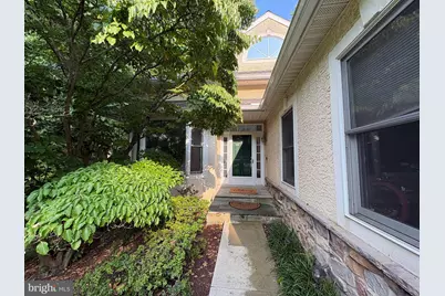 131 Piqua Circle #31, Berwyn, PA 19312 - Photo 2