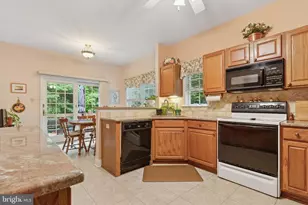 21 Kerry Ln, Malvern, PA 19355 - Photo 8