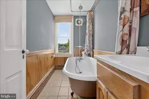 440 Queen St, Spring City, PA 19475 - Photo 26