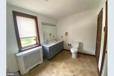 812 E Baltimore Pike, Kennett Square, PA 19348 - Photo 6