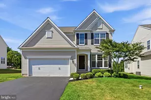 819 S Haines Cir, Downingtown, PA 19335 - Photo 1