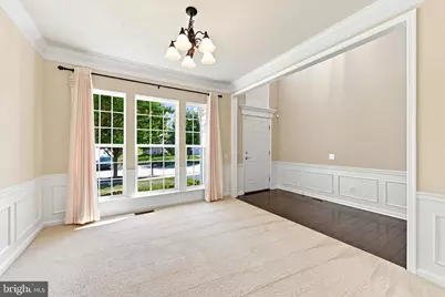 819 S Haines Circle, Downingtown, PA 19335 - Photo 2
