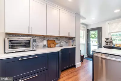 218 Buchanan Street, Phoenixville, PA 19460 - Photo 22