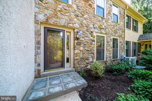 1404 Weatherstone Dr, Paoli, PA 19301 - Photo 2