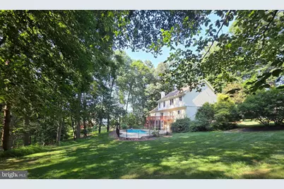 11 Sullivan Chase Drive, Avondale, PA 19311 - Photo 2