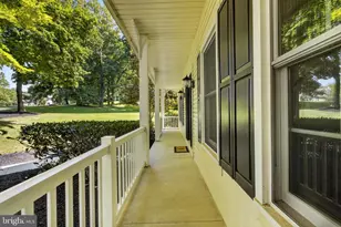 11 Sullivan Chase Dr, Avondale, PA 19311 - Photo 2