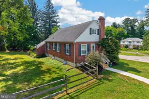 223 Carolina Ave, Phoenixville, PA 19460 - Photo 4