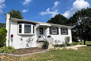 54 Morningside Rd, Elverson, PA 19520 - Photo 1