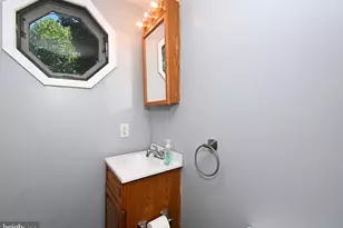 256 Carlyn Ct, Downingtown, PA 19335 - Photo 22