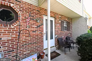 256 Carlyn Ct, Downingtown, PA 19335 - Photo 4