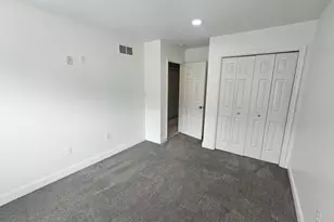 249 Thia Ct, Coatesville, PA 19320 - Photo 14