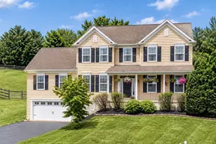 248 Coleridge Ln, Coatesville, PA 19320 - Photo 2