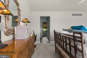 6 E Hunter Creek Ln, West Grove, PA 19390 - Photo 36