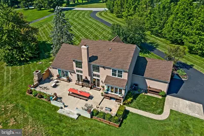 6 E Hunter Creek Lane, West Grove, PA 19390 - Photo 2