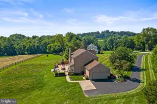 6 E Hunter Creek Ln, West Grove, PA 19390 - Photo 74