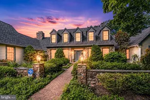 2 Steeplechase Ln, Malvern, PA 19355 - Photo 1