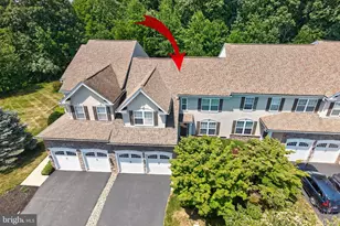 2232 Pembroke Ln, Chester Springs, PA 19425 - Photo 2