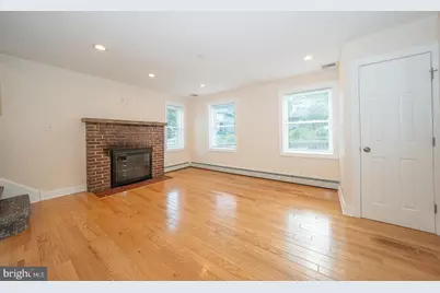 107 W Circular Avenue, Paoli, PA 19301 - Photo 6