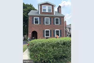 107 W Circular Avenue, Paoli, PA 19301 - Photo 2