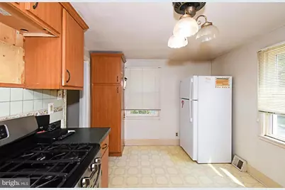889 Old Lancaster Road, Berwyn, PA 19312 - Photo 14