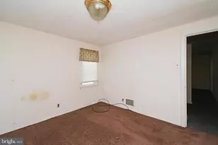 889 Old Lancaster Rd, Berwyn, PA 19312 - Photo 24