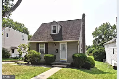 889 Old Lancaster Road, Berwyn, PA 19312 - Photo 2