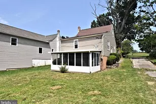 889 Old Lancaster Rd, Berwyn, PA 19312 - Photo 6