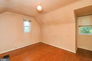 889 Old Lancaster Rd, Berwyn, PA 19312 - Photo 30
