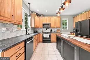 125 Jamie Ln, Coatesville, PA 19320 - Photo 22