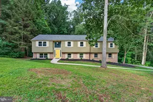90 Schoolhouse Ln, Coatesville, PA 19320 - Photo 1