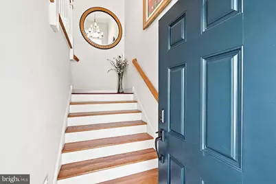 30 Parkview Circle, Wayne, PA 19087 - Photo 2