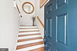 30 Parkview Cir., Wayne, PA 19087 - Photo 2