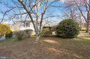 1567 Sugartown Rd, Paoli, PA 19301 - Photo 2