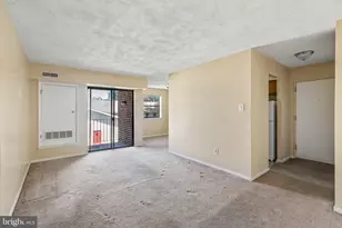 2419 Pond View Dr, West Chester, PA 19382 - Photo 4
